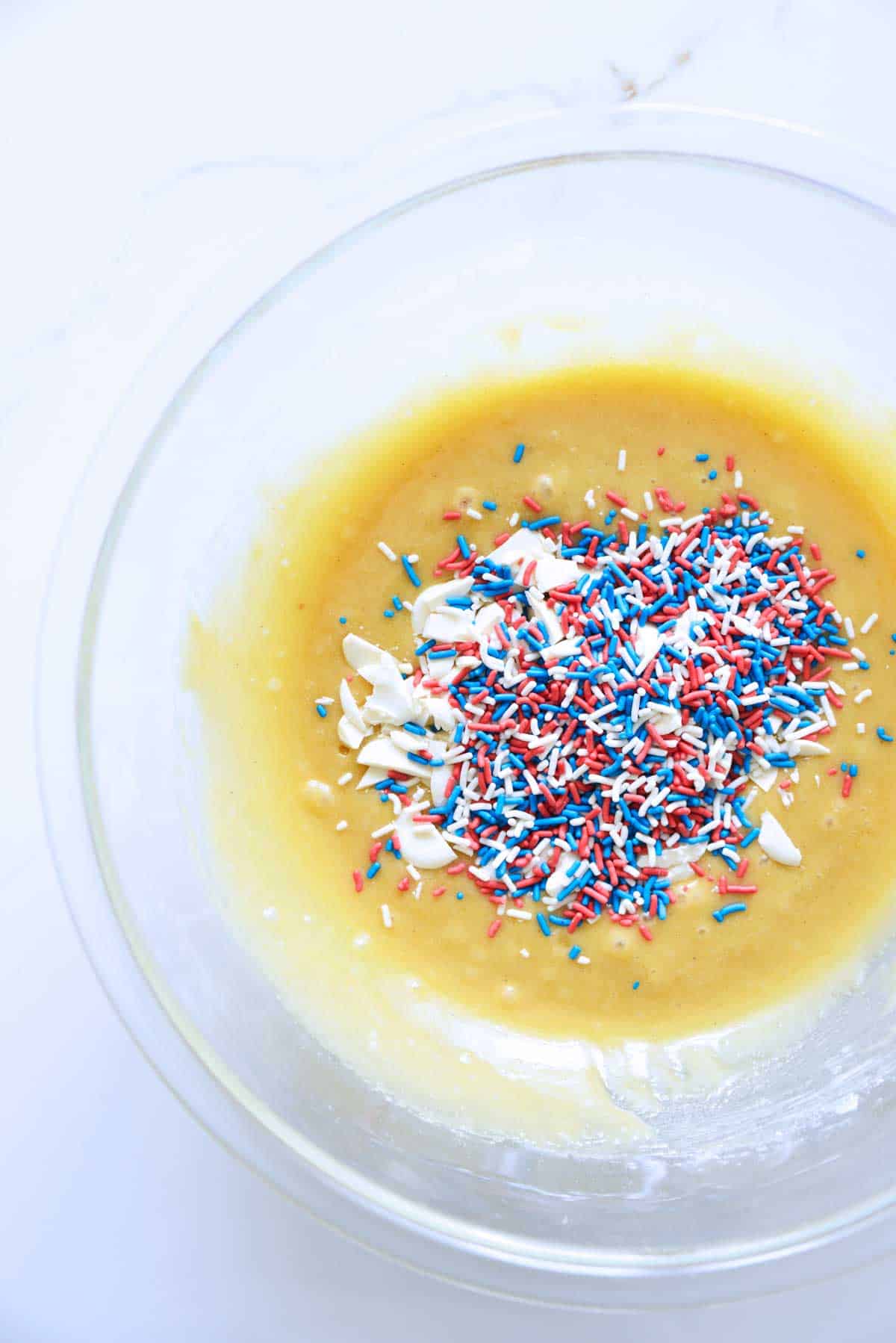 adding sprinkles to blondie batter