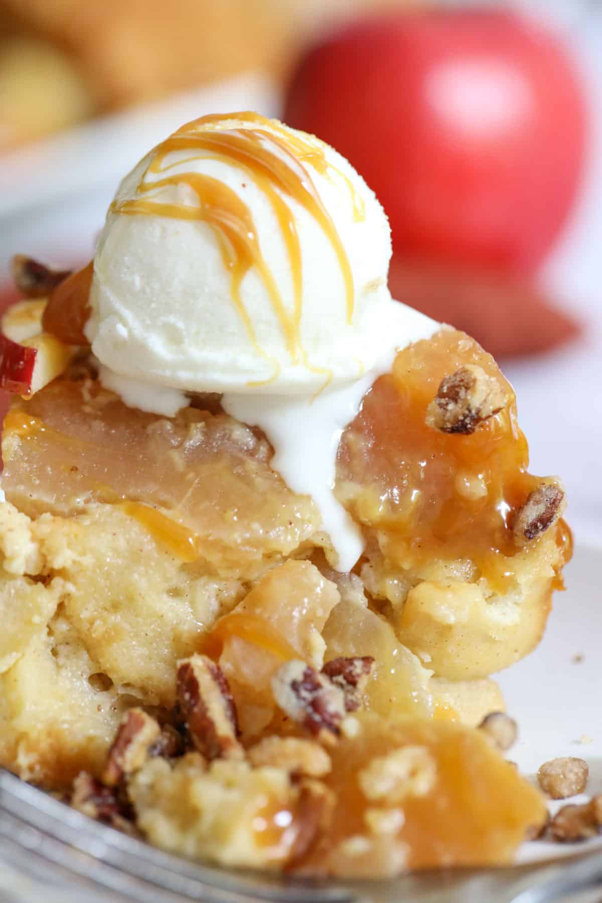 ice cream dripping down apple bread pudding