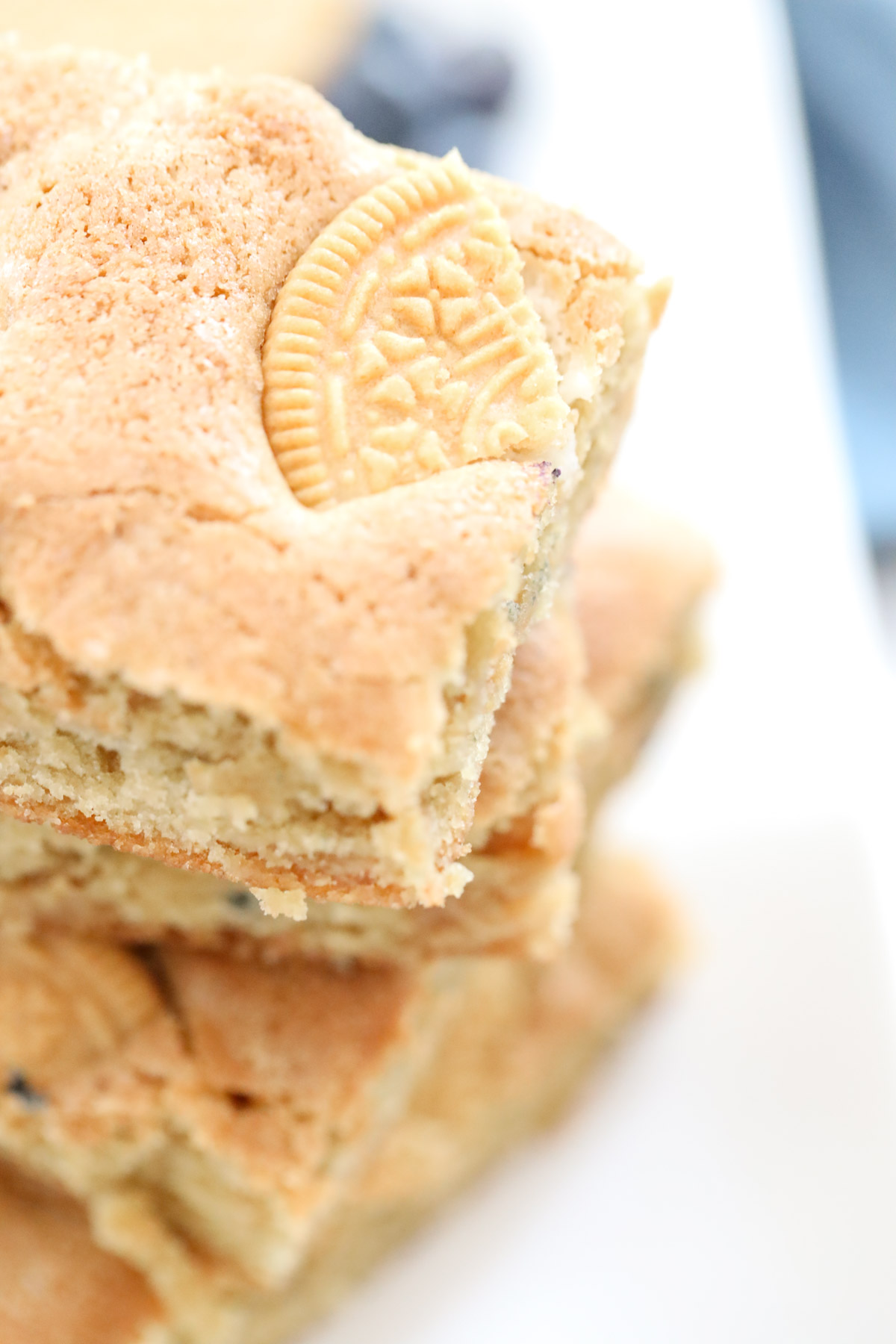 close up of golden Oreo blondies