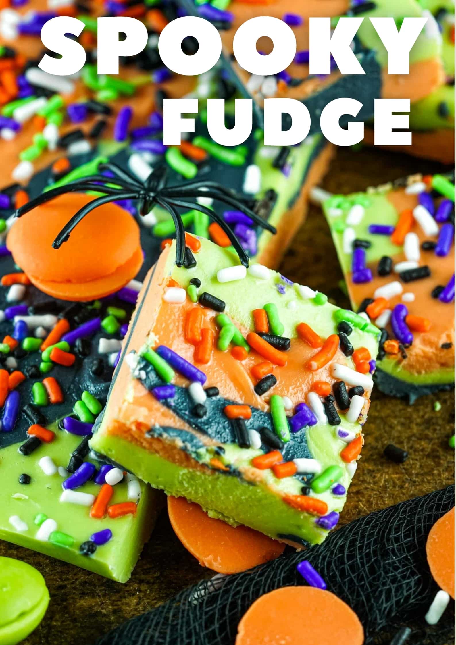 Easy Halloween Party Fudge {3- ingredients} - Chunky in Kentucky